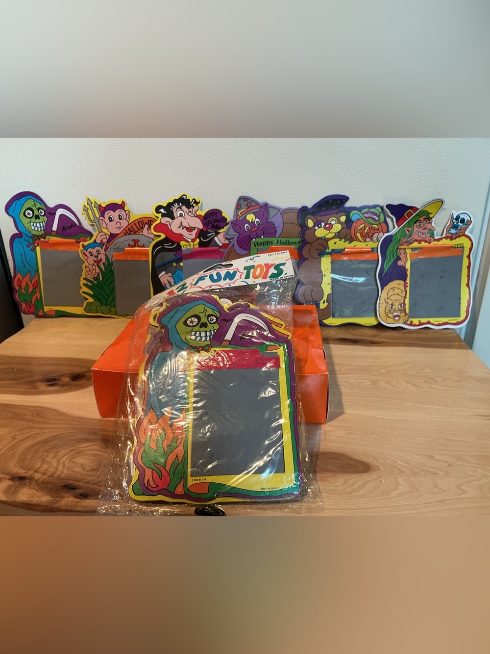 Vintage 1960/70 NOS Halloween Fun Toys Pack of 12 Magic Slate / Drawing Toys